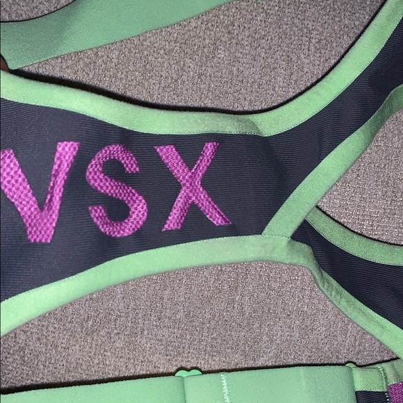 VICTORIA SECRET SPORT BRA - Picture 3 of 5